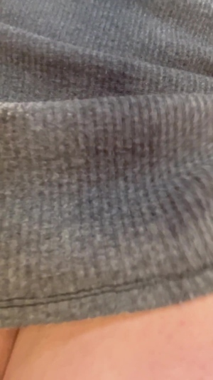 出勤パンチラ(9554) やえか (愛特急2006三重本店)