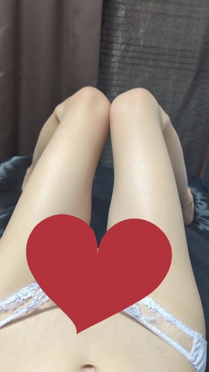 出勤パンチラ(9902) あおい (ベアトリス)