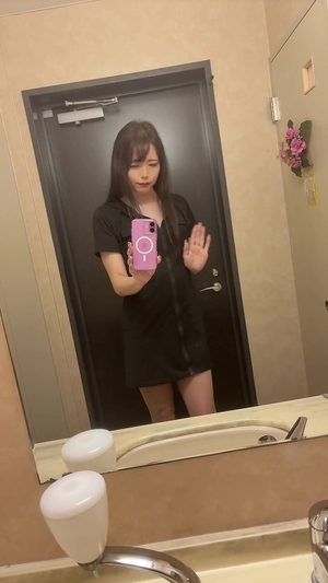 出勤パンチラ(9917) かおる (ベアトリス)