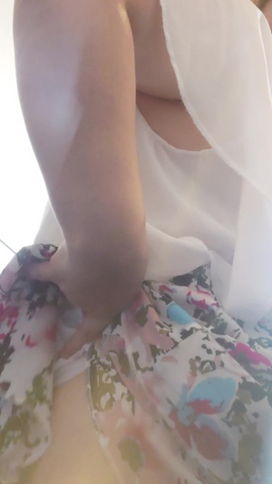 出勤パンチラ(9990) 高木りん (五十路マダム 三重松阪店)