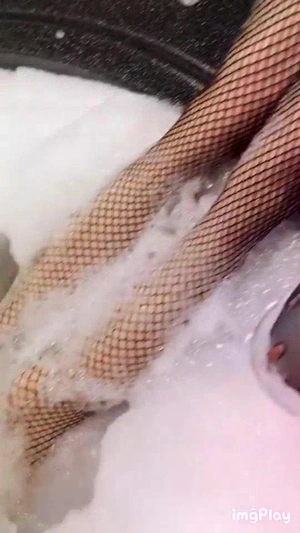 女の子動画(8599) 刹那(せつな) (昭和道(ショウワロード)松阪店)